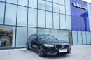 Volvo V90 D4 R-DESIGN AUT 1.maj. na operativní leasing