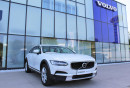 Volvo V90 CROSS COUNTRY D4 AWD AUT na operativní leasing