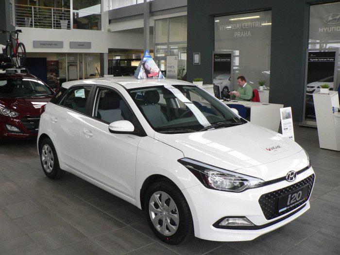 Hyundai i201,2i 55kW Family + CLUB na operativní leasing