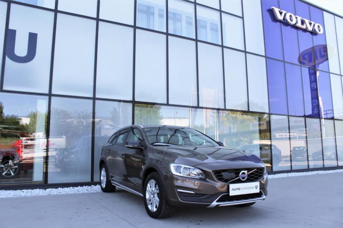 Volvo V60  na operativní leasing