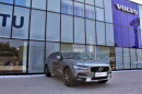 Volvo V90 CC T5 AWD AUT 1.maj. na operativní leasing