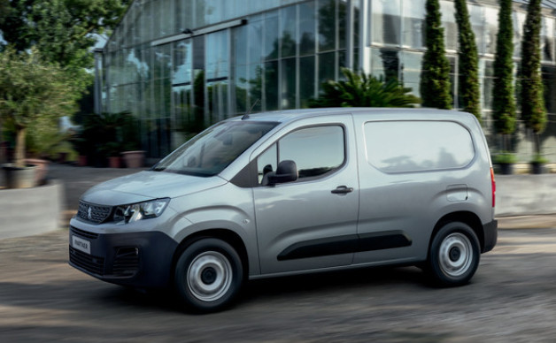 Peugeot Partner 1.5 BlueHDI 100 L1 Act.4d na operativní leasing