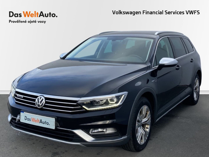 Volkswagen Passat Variant Zlevněno o 30 000 Kč na operativní leasing