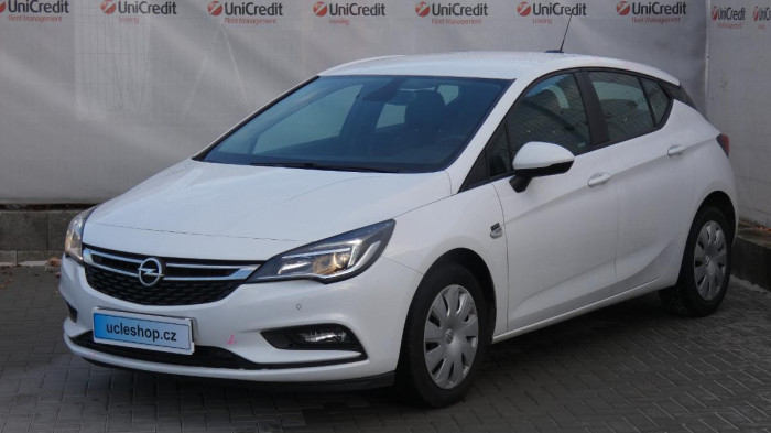 Opel Astra 1,4 Smile na operativní leasing