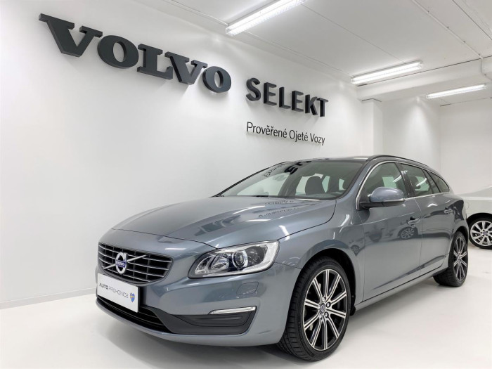 Volvo V60 D4 EDITION PRO AUT CZ 1.maj. na operativní leasing