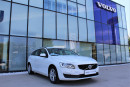 Volvo V60 D4 NEZ.TOPENÍ AUT 1.maj. na operativní leasing