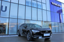 Volvo V90 CROSS COUNTRY D5 AWD PRO 1.maj na operativní leasing
